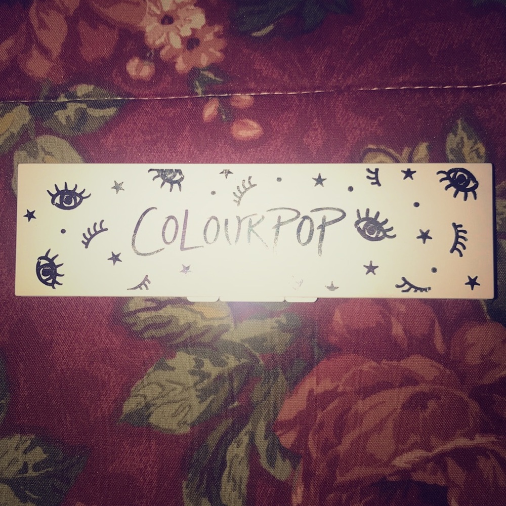 Eyeshadow mini palette